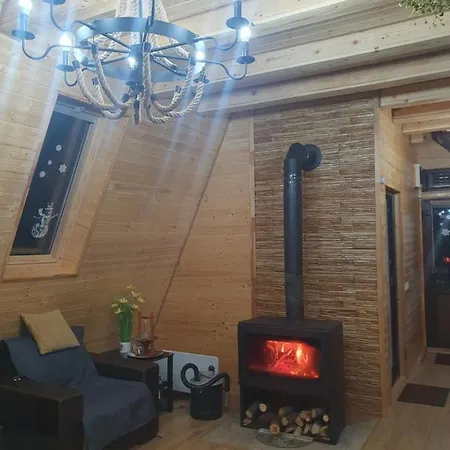 Ciubar Si Sauna La De Vis Valea Prahovei *